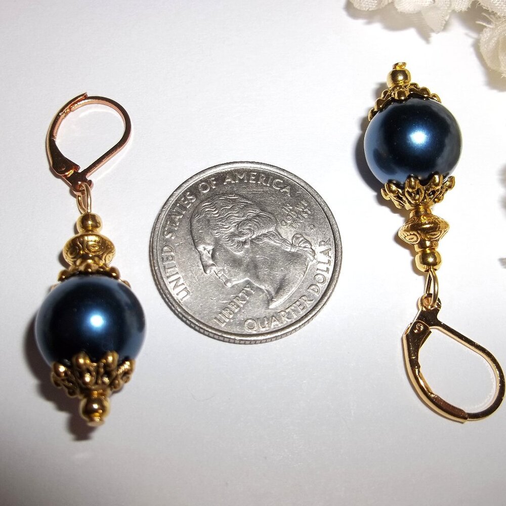 Gold and Navy Blue Pearl Earrings Drop Dangle Costume Jewelry Gift Woman D411 - Picture 3 of 5